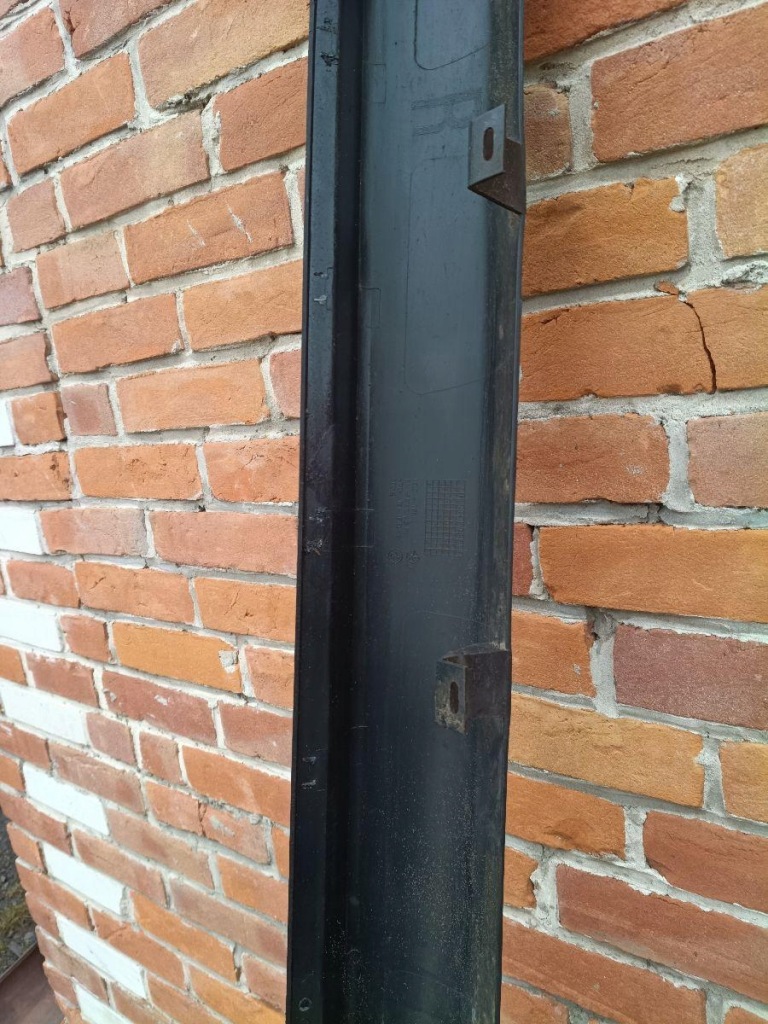 Jeep commander xk 05-10 молдинг порог правая 5jp78trma Цена