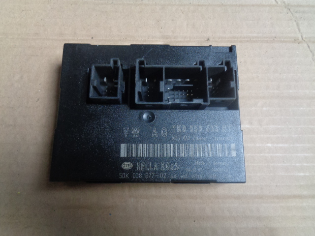 фото №1, Tiguan i 5n0 модуль комфорту 1k0959433by