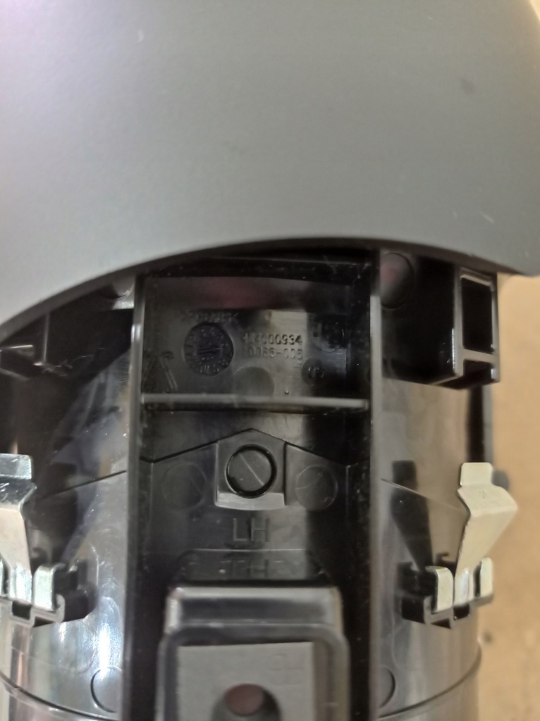 фото №7, Giulia молдинг консоли центральной 156108908