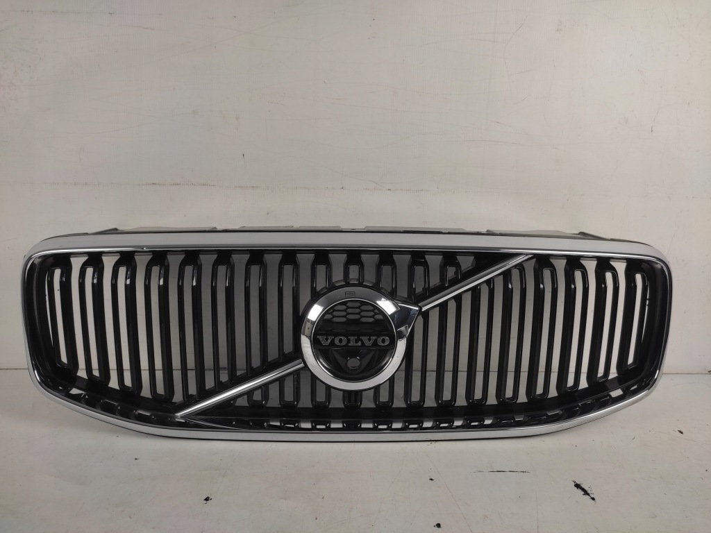 фото №1, Volvo xc60 ii решётка радиатора решётка радиатора радиатора перед 2017-