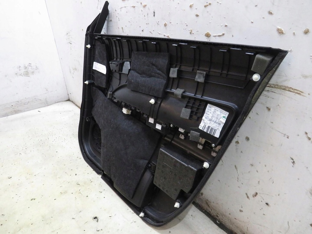 фото №6, Обивка дверь левый перед suzuki vitara iii