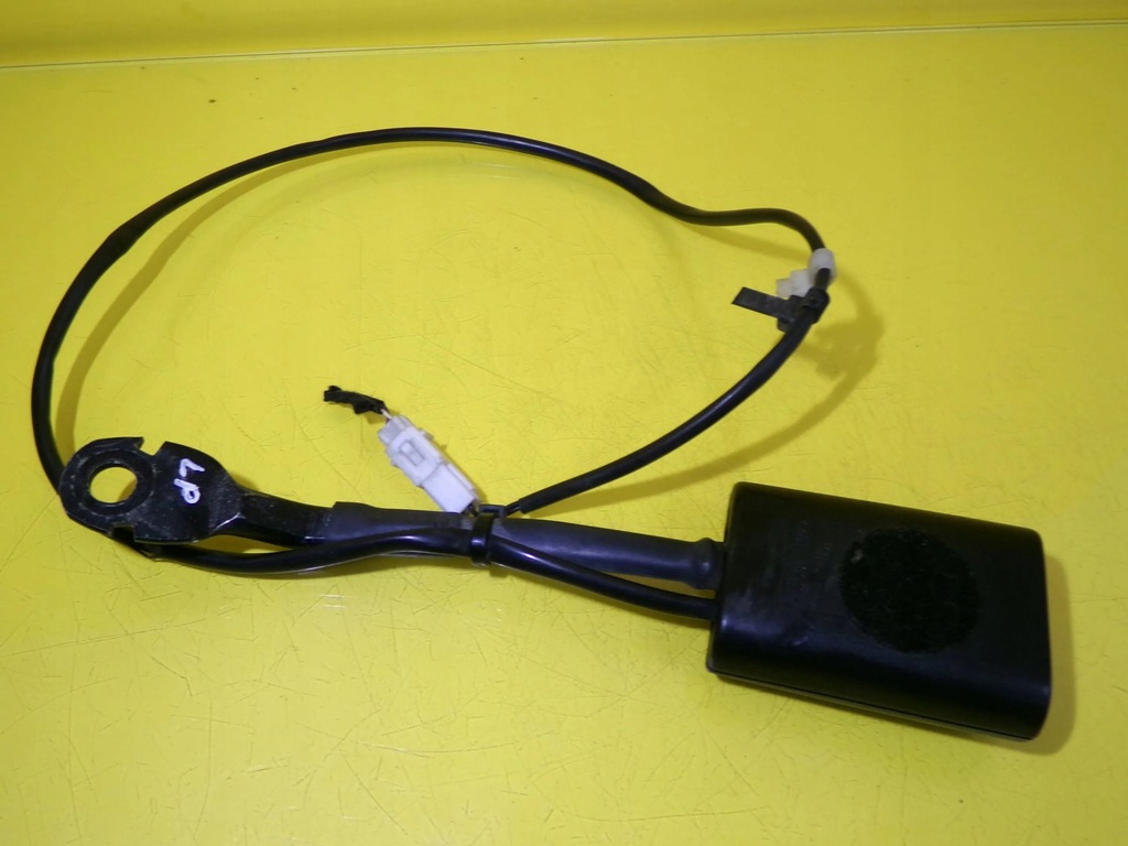 фото №10, Кліпса натягувач поперечина безпеки лівий перед alfa romeo 147 nr91