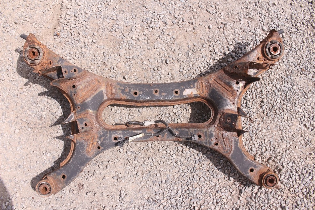 фото №9, Балка подвеска задняя подрамник nissan altima l32