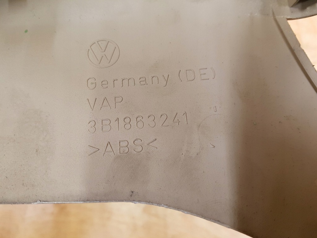 фото №3, Рамка защита домкрата begów консоль vw passat b5