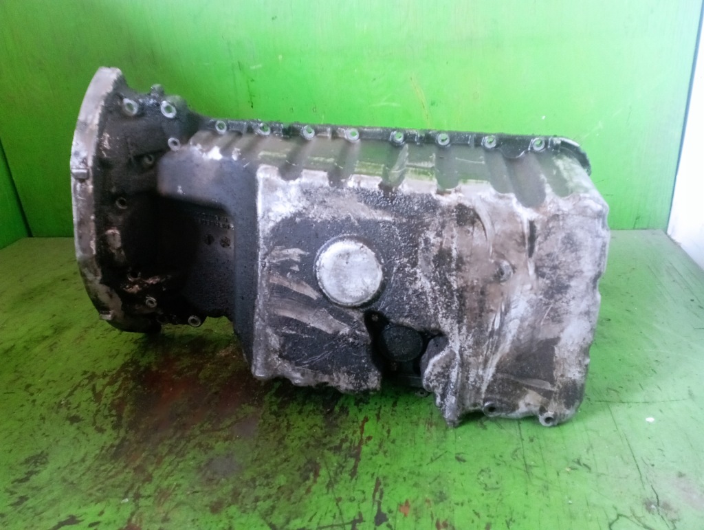 Поддон масляная r6110140902 mb sprinter w903 313 Оригинал