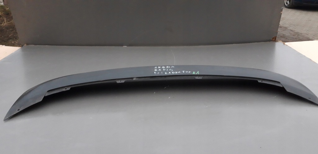 фото №1, Накладка спойлер бампера задняя skoda rapid 5jh807521