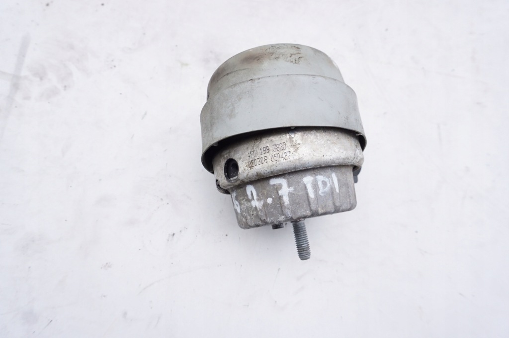 фото №1, Кронштейн подушка 4f0199382d audi a6 c6 2.7 tdi