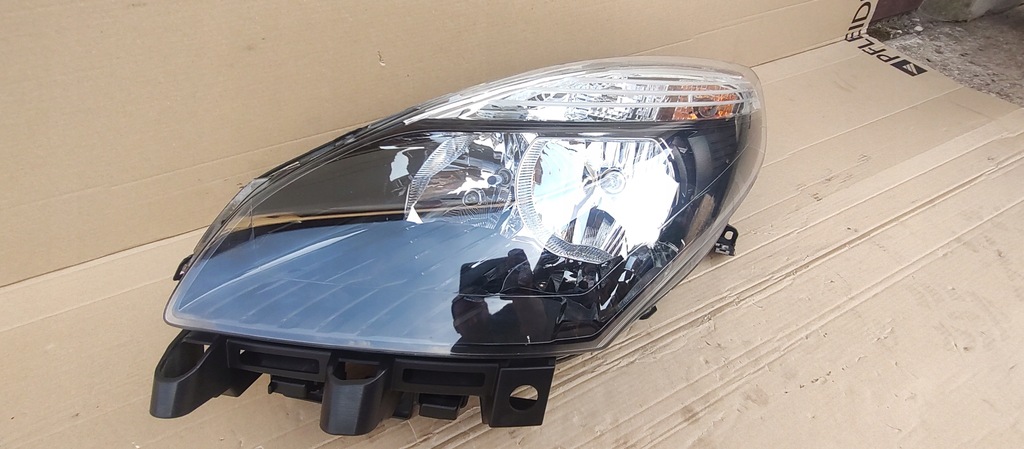 фото №1, Фара лампа передня перед ліва renault scenic iii euro