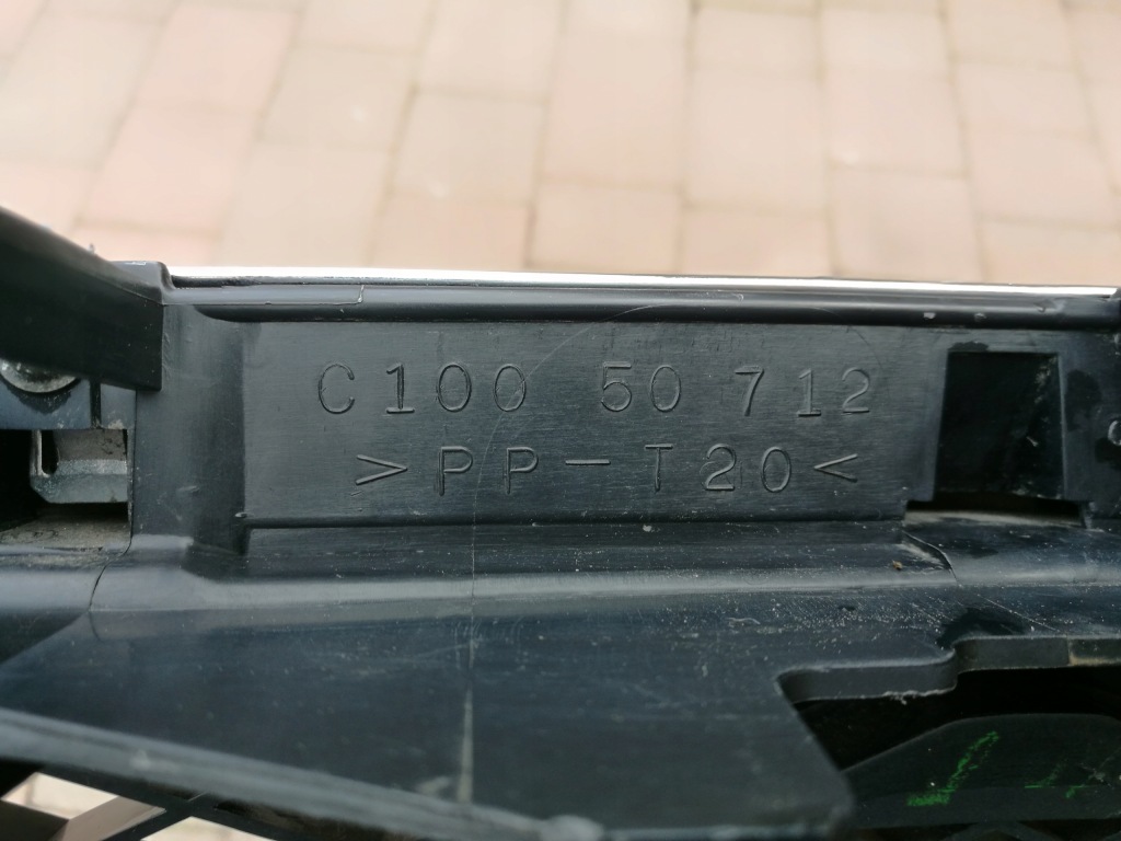 фото №3, Mazda premacy 1999-2005--atrapa решітка радіатора оригінал