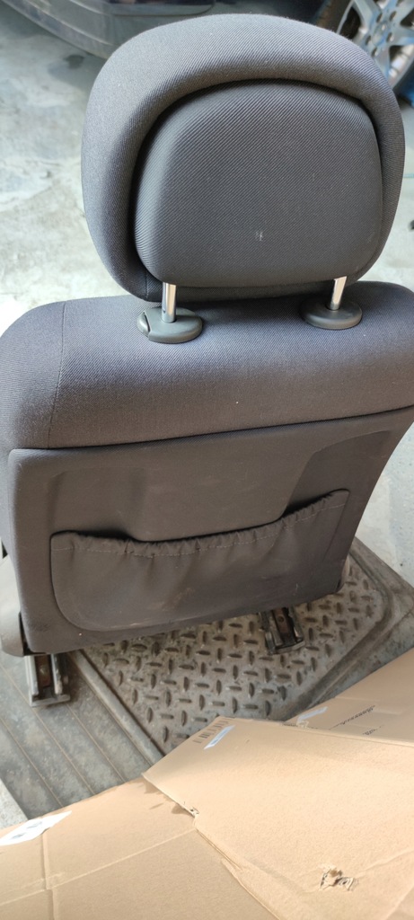 фото №9, Mercedes w203 сиденье левый granatowy перед lift