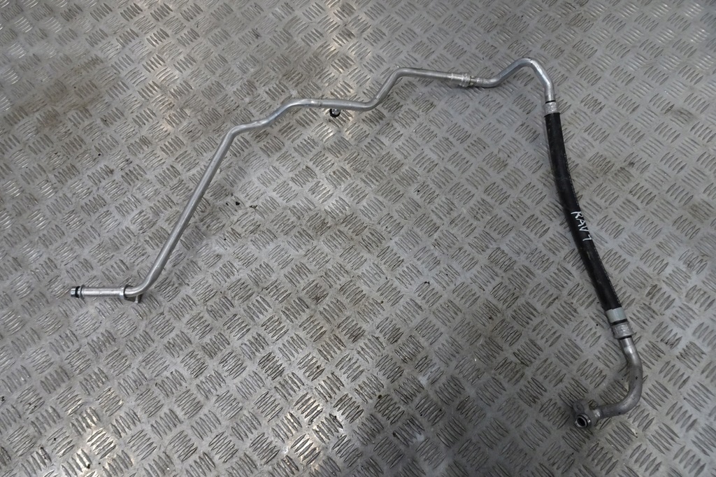 фото №1, Toyota rav4 v шланг кондиционера 21-