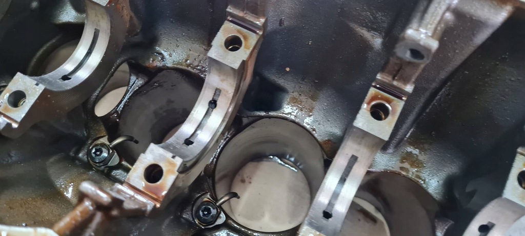 фото №13, Q3 83a блок двигателя номинал 2.0 tfsi dhh 06k103023n vw audi