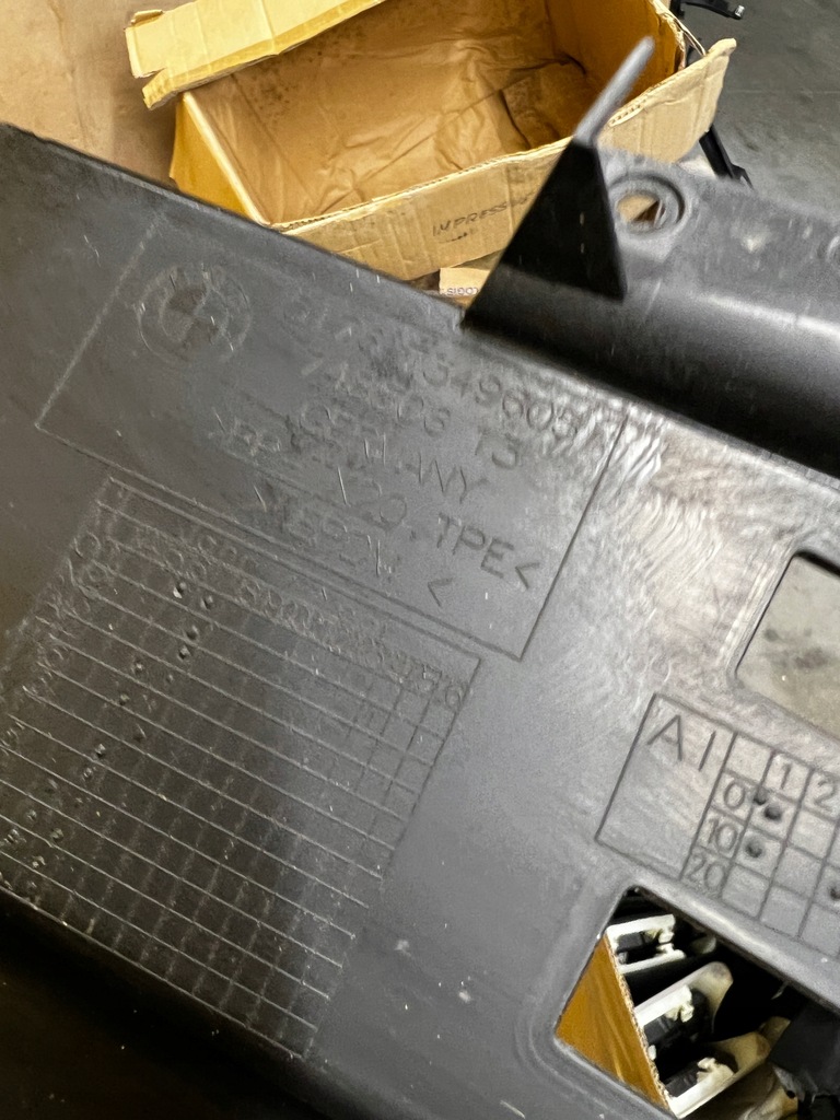 фото №7, Молдинг защита крыла левая bmw 5 g30