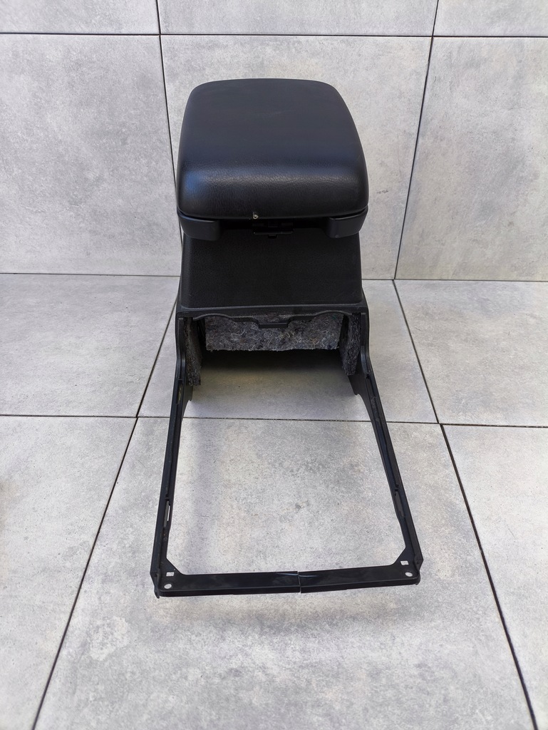 фото №6, Suzuki grand vitara ii подлокотник suzuki grand vitara ii 7591165j00 e