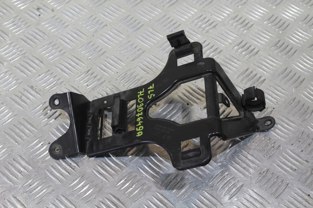 фото №1, Кронштейн кронштейн porsche cayenne s 7l5 7l0907649a