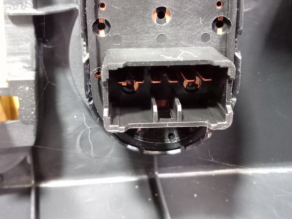 фото №7, Hyundai terracan туннель средний eu 84611-h1600