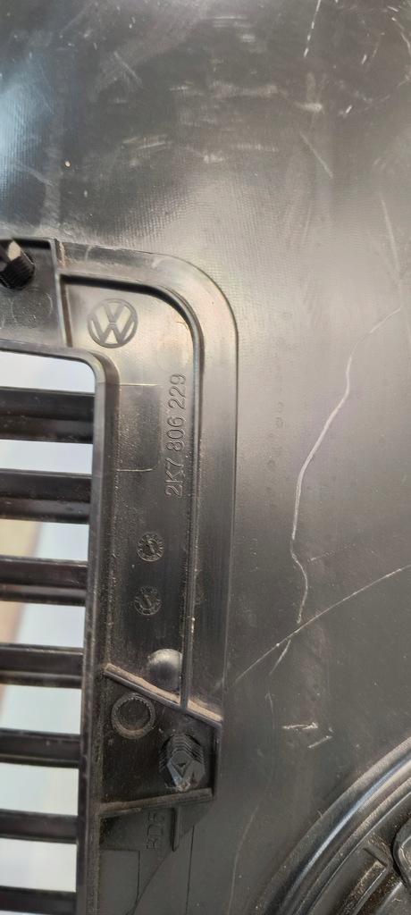 фото №9, Підкрилок ліва перед vw caddy 2k7