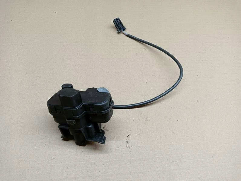 фото №1, Привод крышка заливной топлива superb ii 3t0810773a