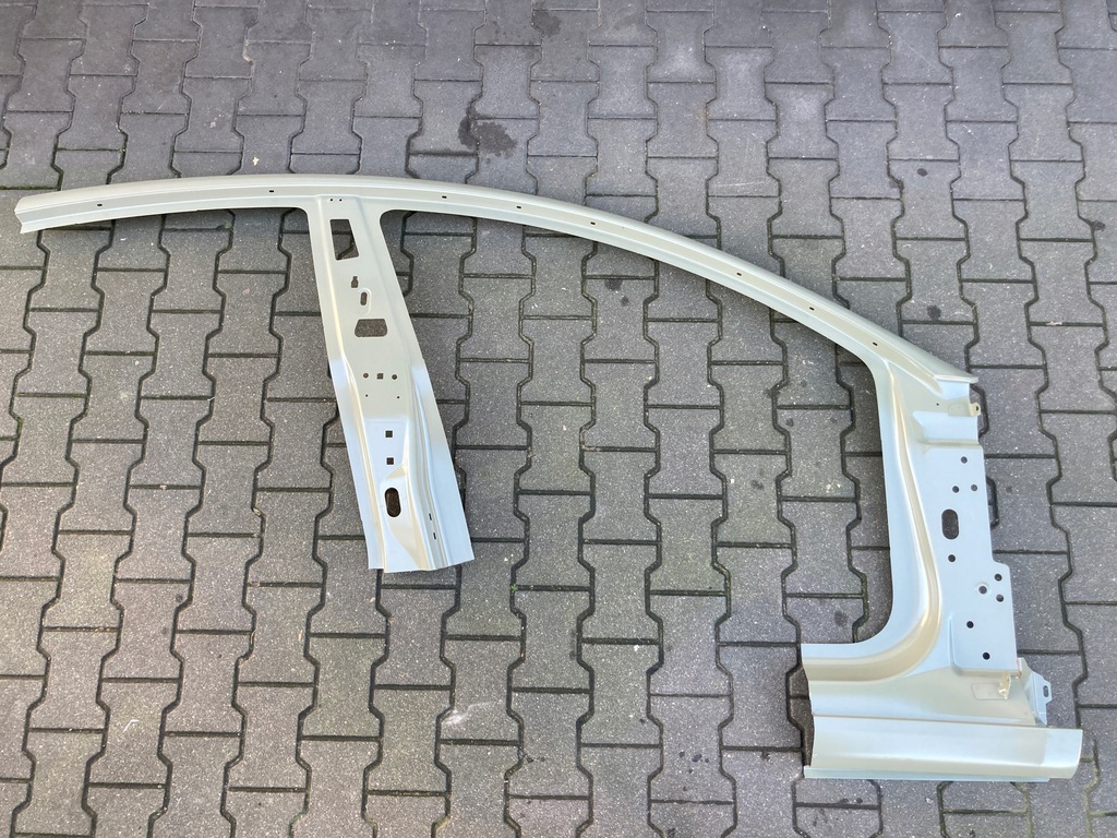 фото №1, Обшивка блок двигателя порог правый передний tesla 3