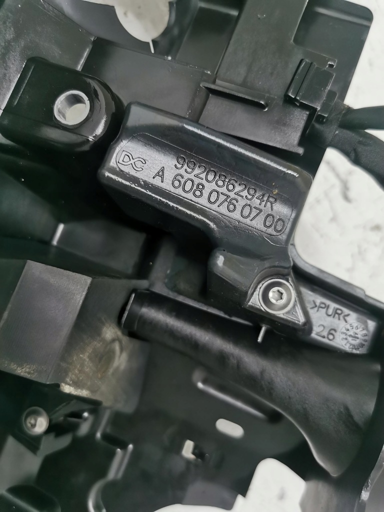 фото №9, Щуп заливная горловина масла mercedes a-klasa w177 1.5d 18-