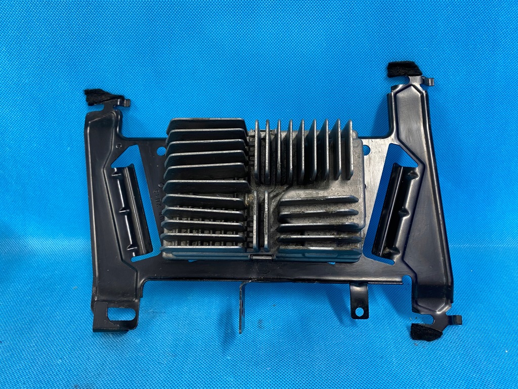 фото №8, Bmw m3 f30 f80 підсилювач аудіо hi-fi 9390447