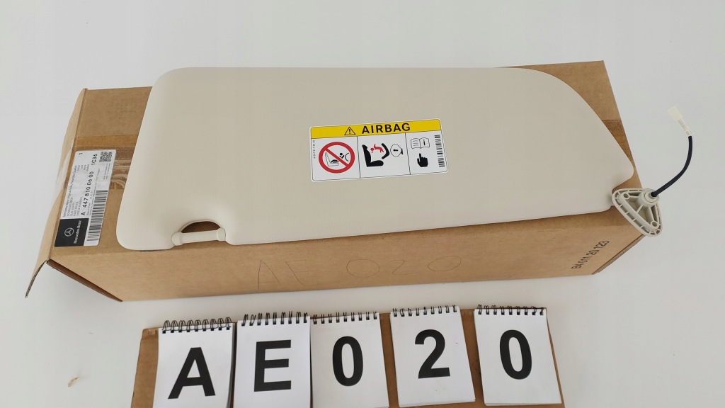 фото №1, Mercedes vito w447 солцезащитный козырёк правое солнцезащитные