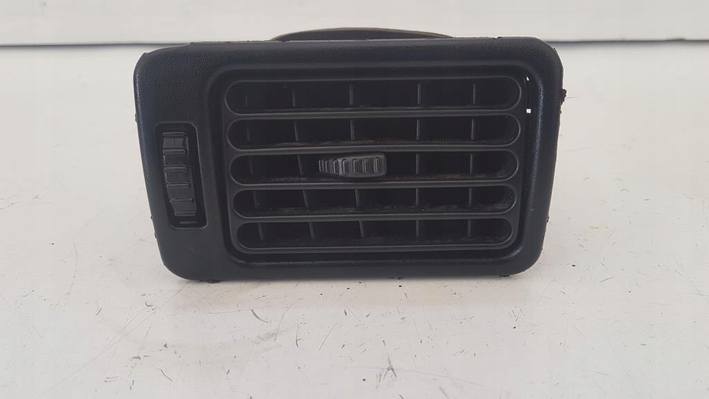 фото №1, Решётка обдув левая renault magnum 460 dxi