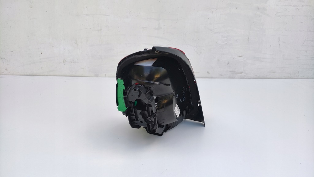 Купити Mini f55 f56 f57 дорестайлінг  фара праві задній задня led європа 7297414 lt37