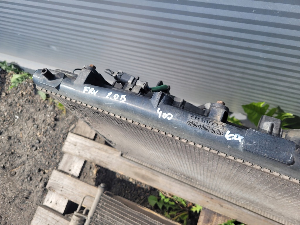 фото №9, Honda fr-v 2.0 радиатор wody кондиционера вентиляторы