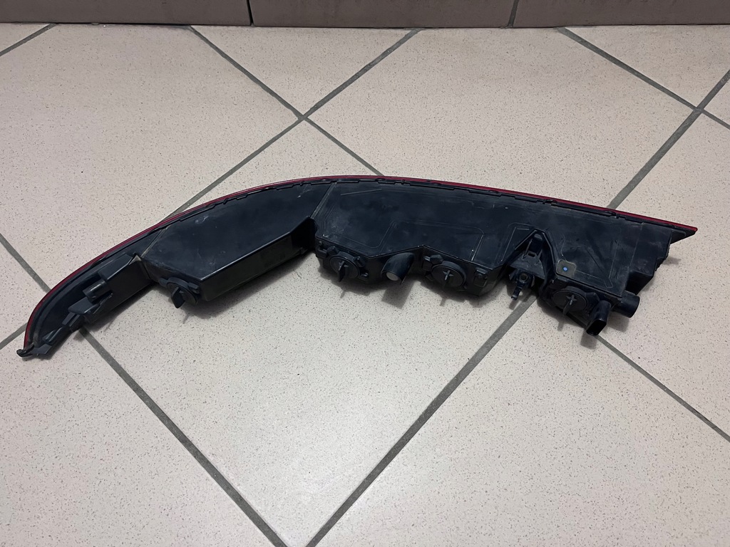 фото №12, Лампа задняя задняя правая отражатель audi q3 q-3 lift 8u0945096b