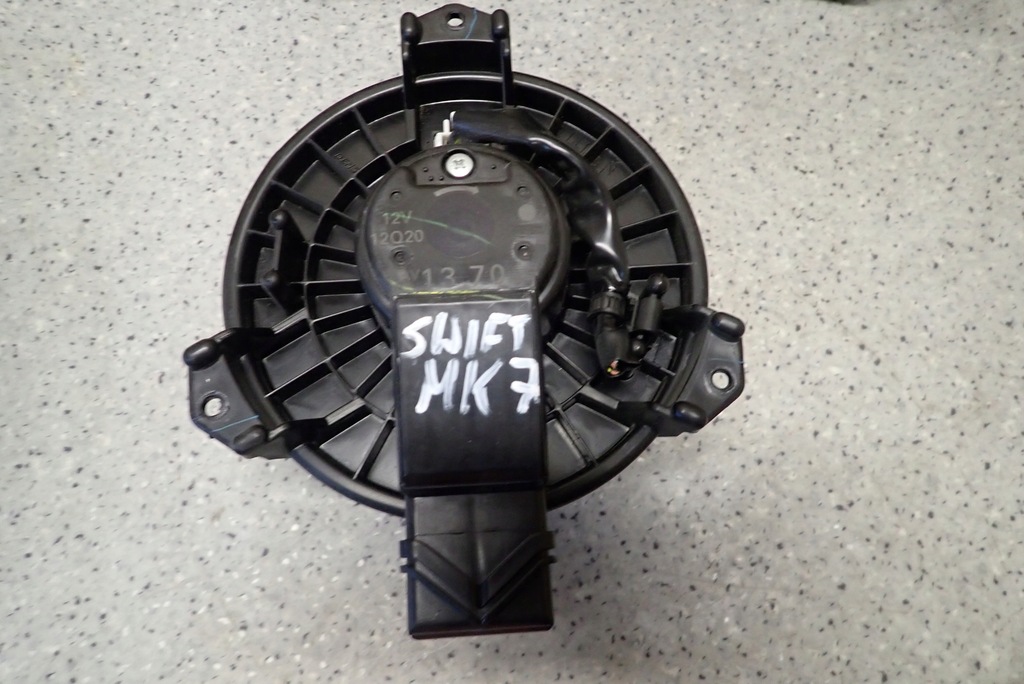 фото №1, Suzuki swift mk7 10-16 вентилятор отопителя