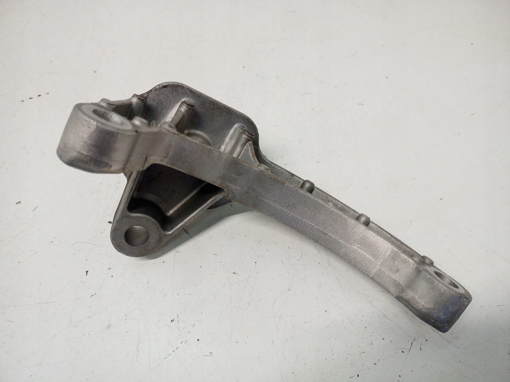 фото №3, Кронштейн коробки renault arkana 1.3 tce 112332602r