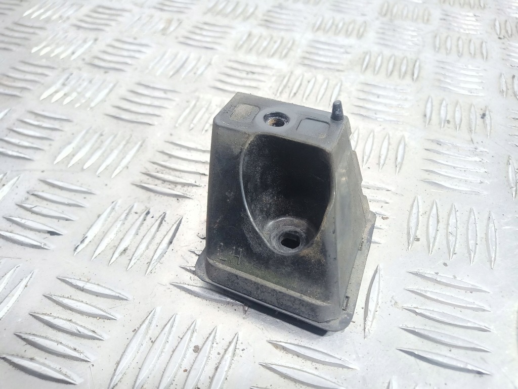 Купити Mitsubishi outlander 2008 середина рейлінги дахові