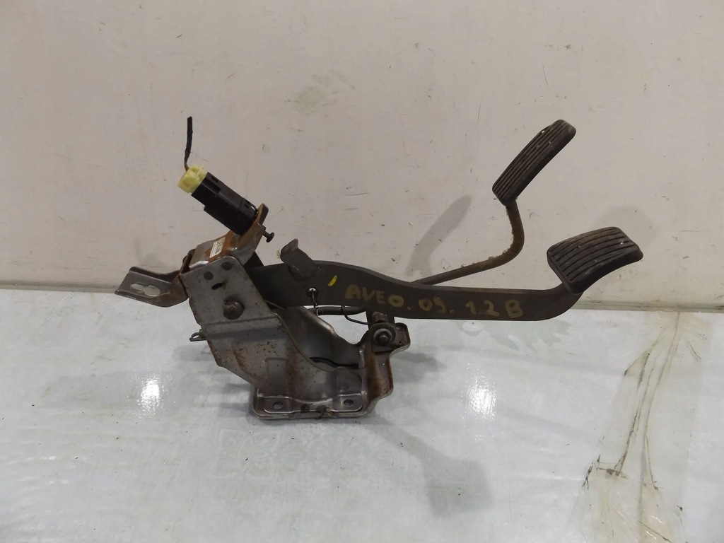 фото №3, Aveo t250 педаль тормоза газа