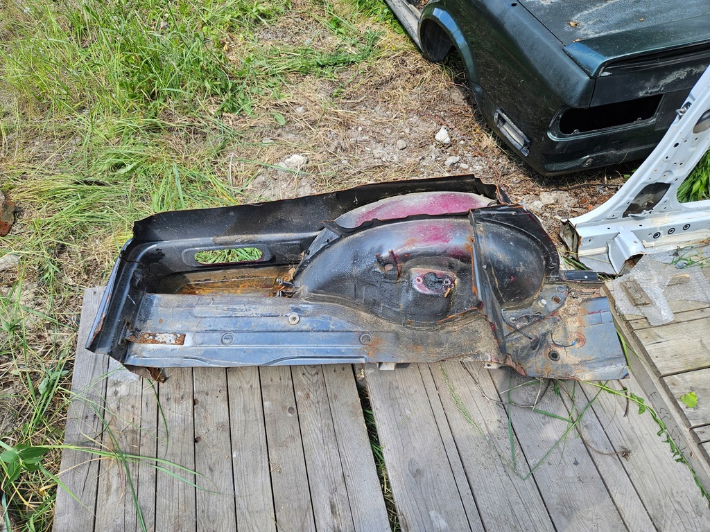 фото №6, Четверть левый задняя bmw e30 sedan широкая