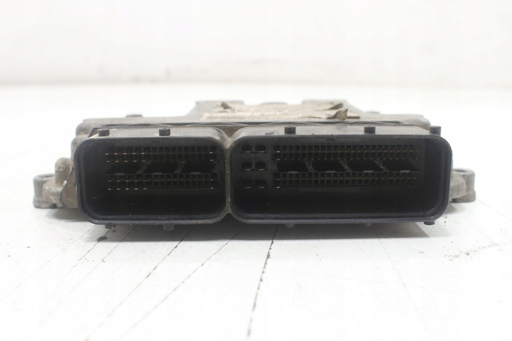 Alfa 159 1.9 jtd блок управления двигателя 0281012143 Недорого