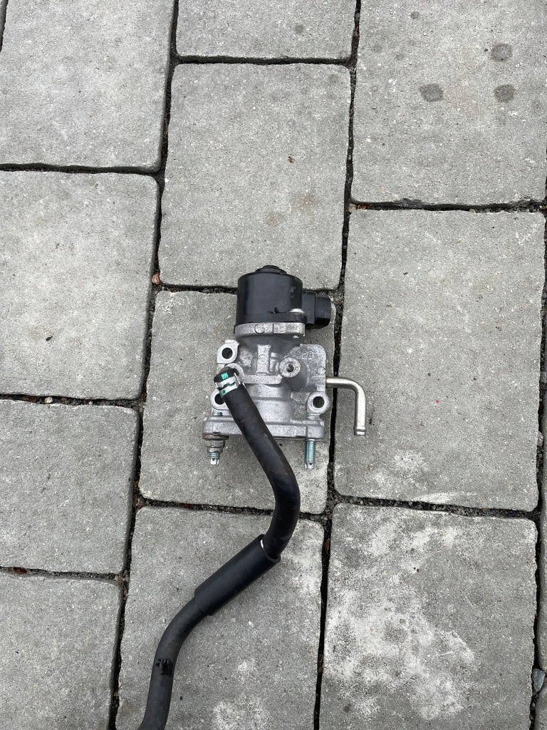 фото №1, Lexus nx 300h 2018- 2.5 гибрид клапан egr