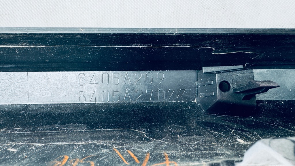 фото №10, Решётка радиатора решётка бампера спойлер перед mitsubishi outlander iii lift 6405a269