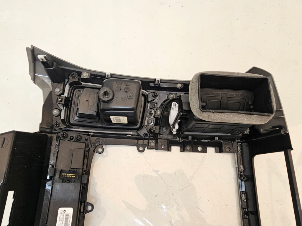 фото №10, Dodge ram iv 13-18 рамка панель кондиционера usa