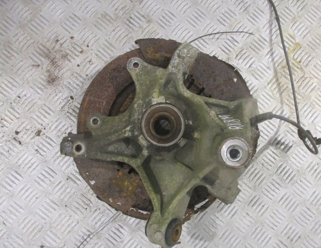 фото №2, Поворотный кулак ступица задняя задняя правая правый mazda rx8 rx-8 1.3b