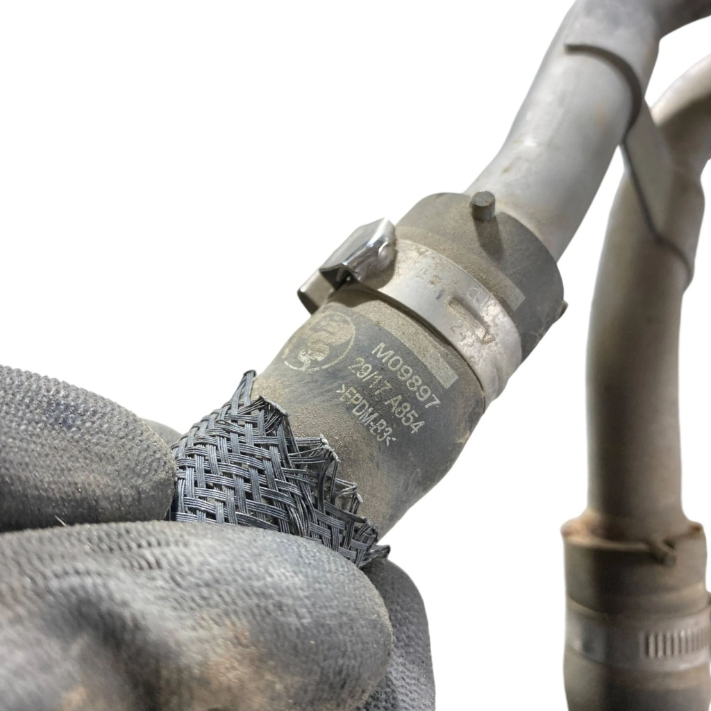 Alfa romeo stelvio 2019 провода радиатор воды Цена