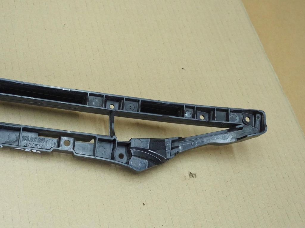 фото №9, Решітка бампера середня перед передня audi a1 8x 8x0807899