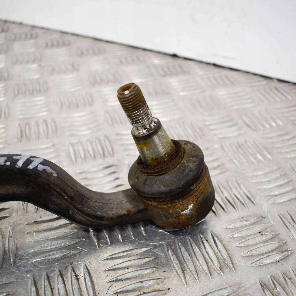 фото №4, Land rover range rover l322 2011 правая сторона нижний рычаг передний