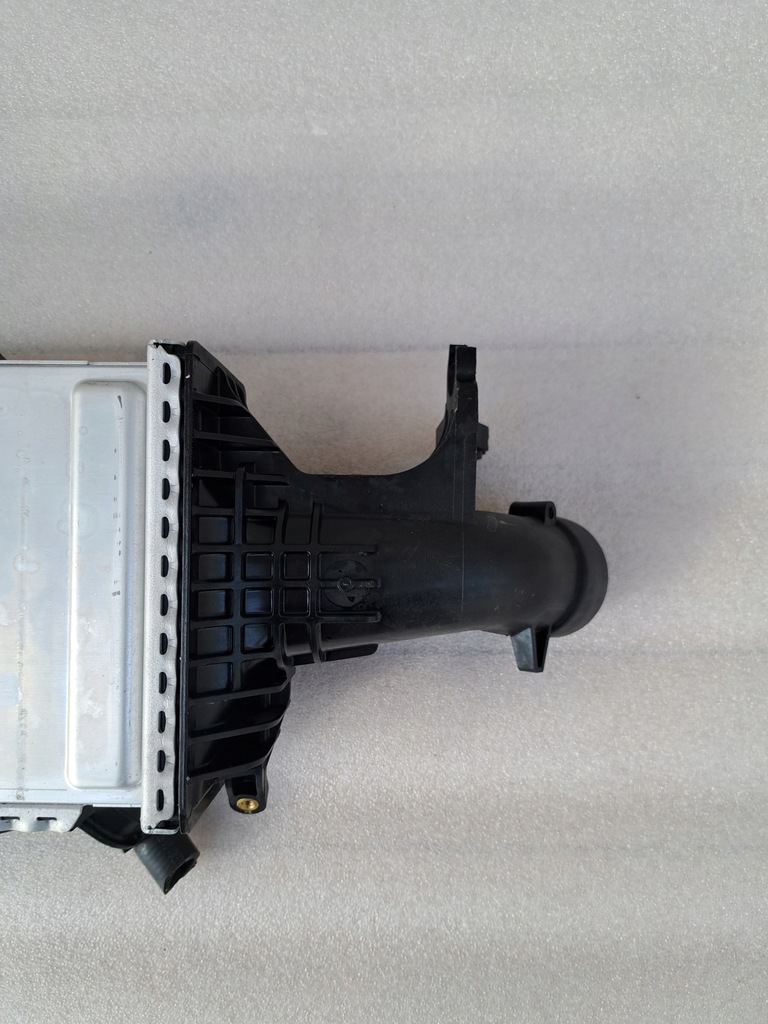 фото №7, Интеркулер mercedes w223 w205 a6560900300 a6540900070