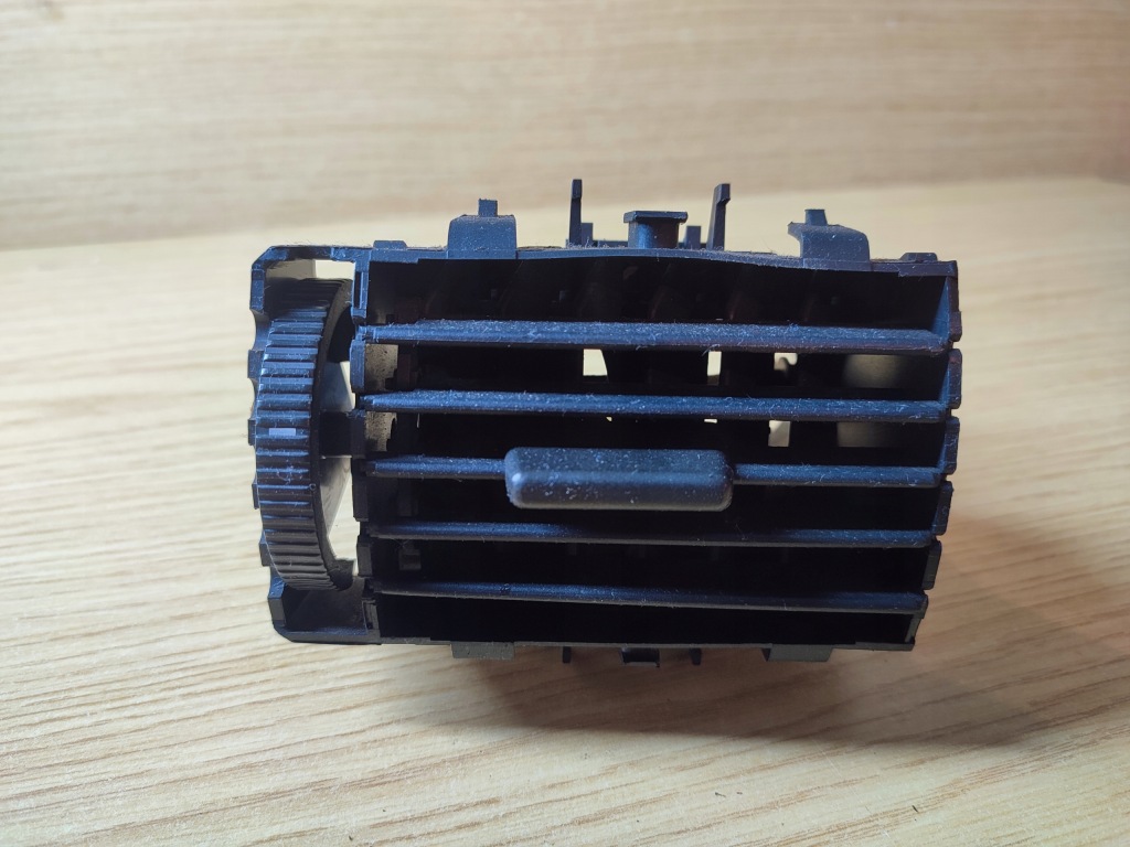 фото №1, Решітка обдув ліва octavia i 1u1819701