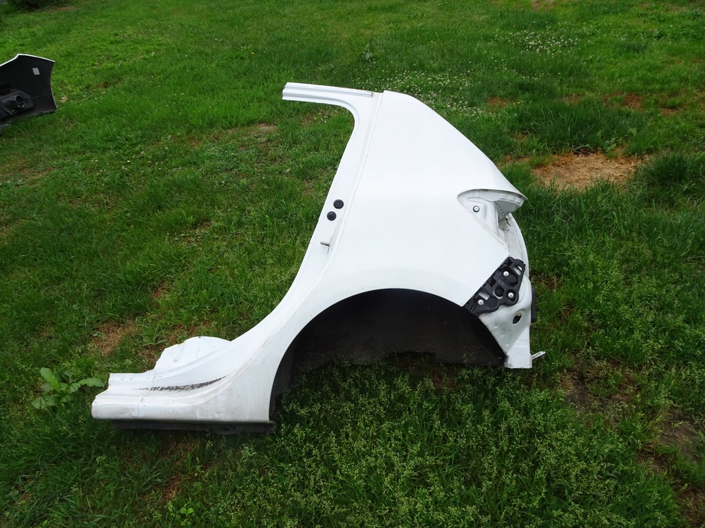 фото №1, Dacia sandero ii lift крыло левый задняя dv369