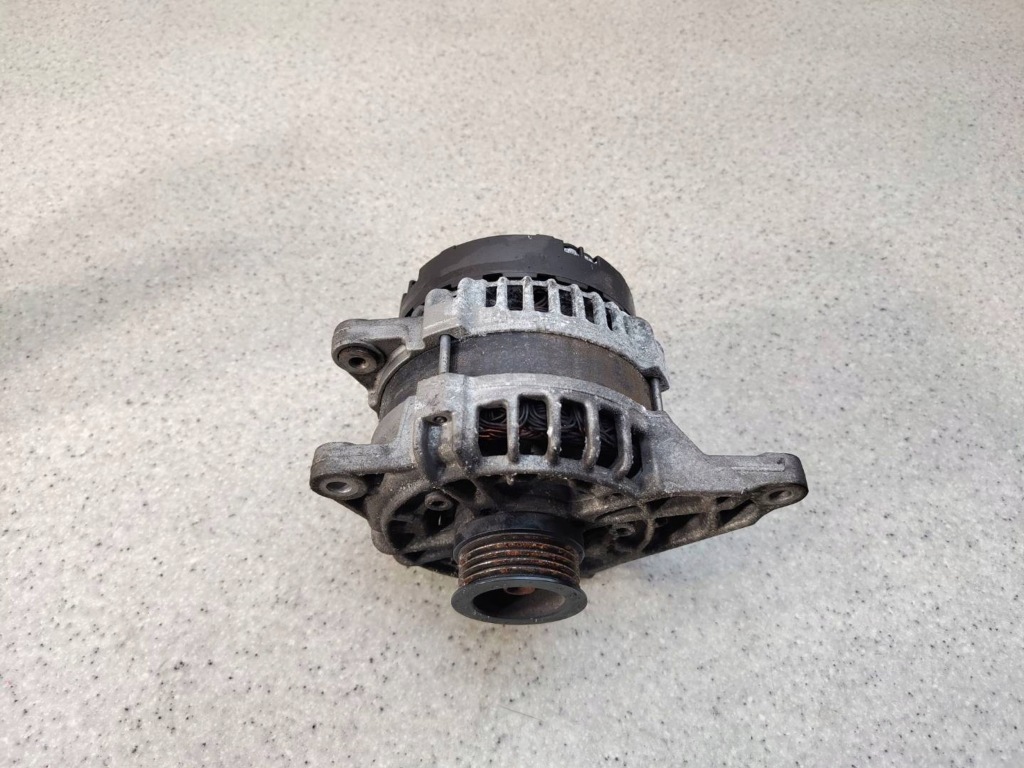 фото №1, Генератор mercedes cla w117 c117 2.2 cdi om 651