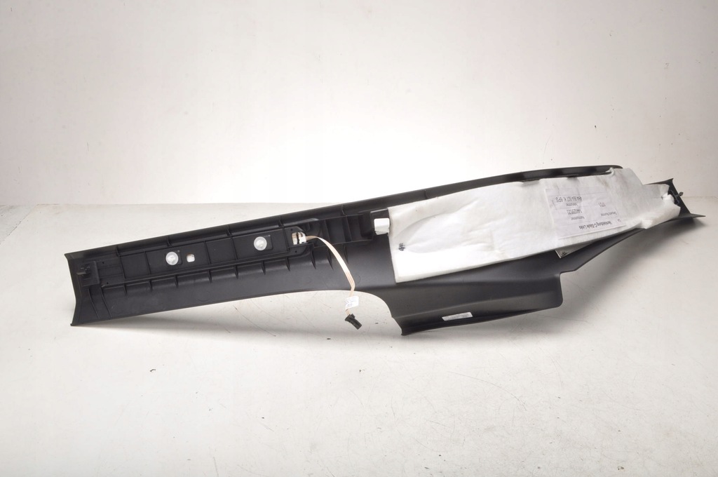 фото №7, Audi a8 d4 захист поріг задня пластик 4h4864607k led