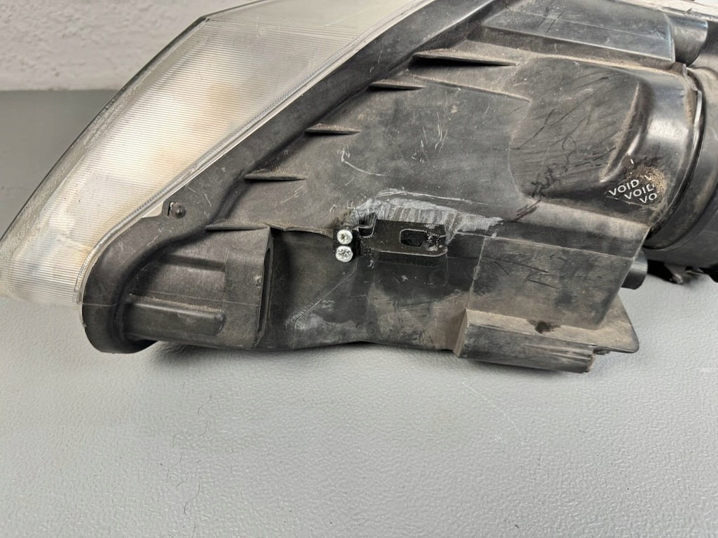 фото №13, Seat exeo 2008-13 набор ремонтный лампы фара крепления крепления левая