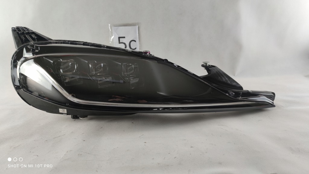 фото №1, Toyota supra mk5 usa full led правый лампа правая